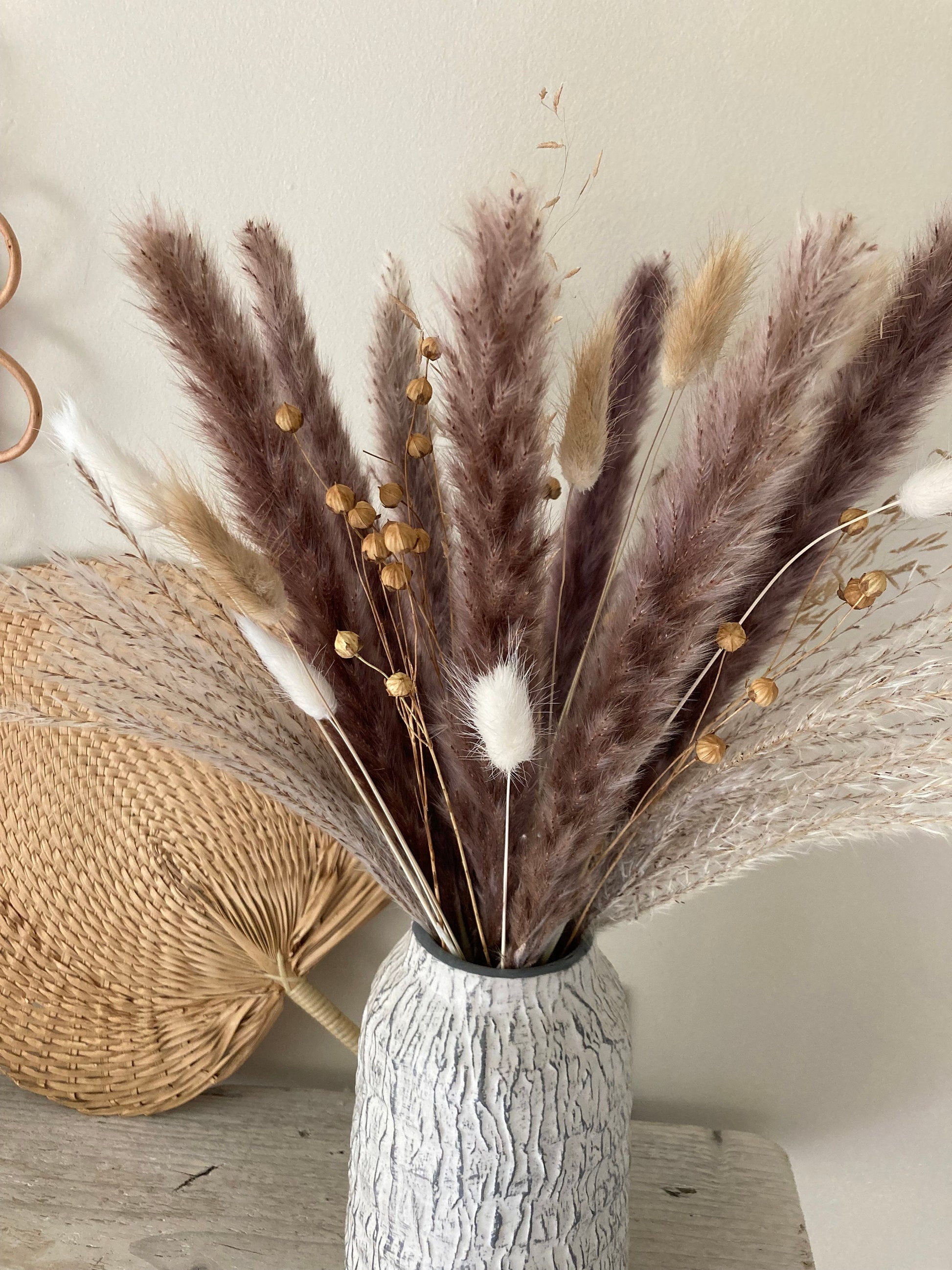 Letterbox Natural Dried Flowers and Pampas Grass - 45cm – Norfolk Pampas